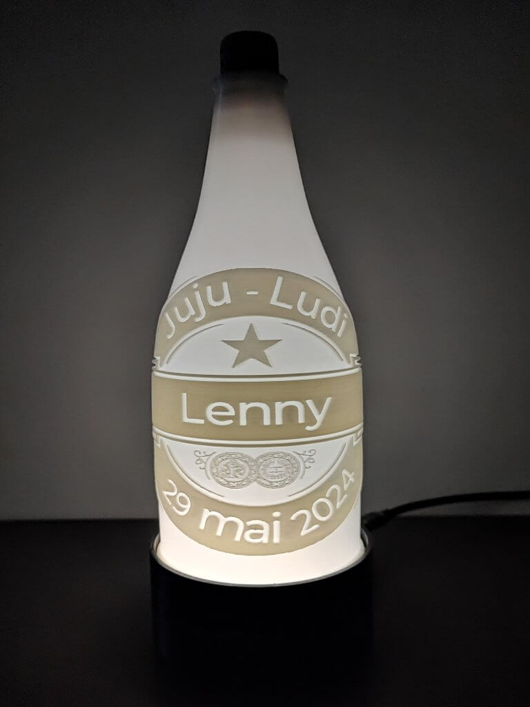 Lampe Bouteille lithophanie personnalisée avec prénoms et date