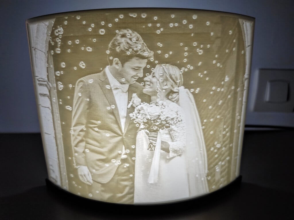 Lampe incurvée de 20 cm lithophanie de mariés