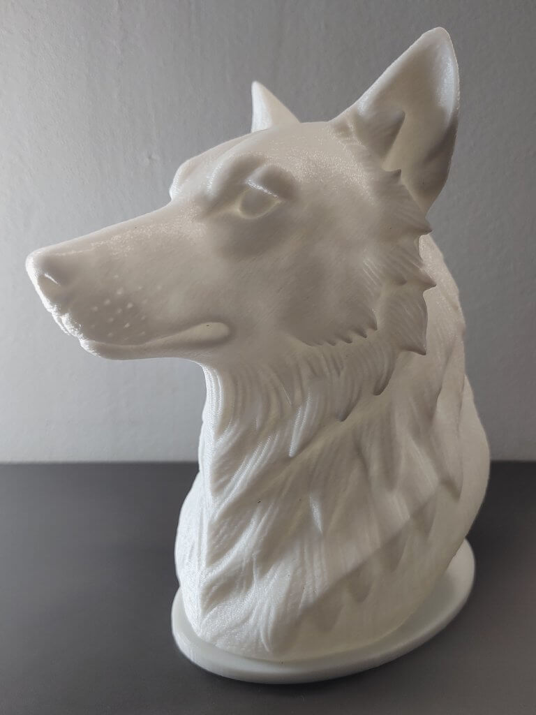 Lampe statuette éteinte d'une tête d'un Loup vue de profil
